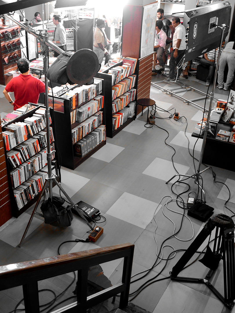 Vitamin She on set